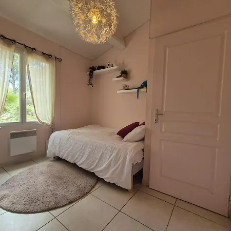 Maison L'oasis 8 Personnes Piscine Сasa de vacaciones