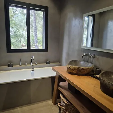 Сasa de vacaciones Maison L'oasis 8 Personnes Piscine